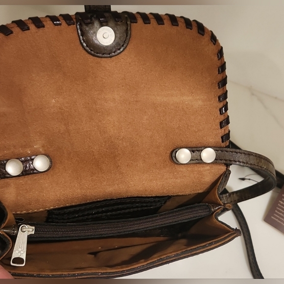 Patricia Nash Crossbody - Picture 6 of 9
